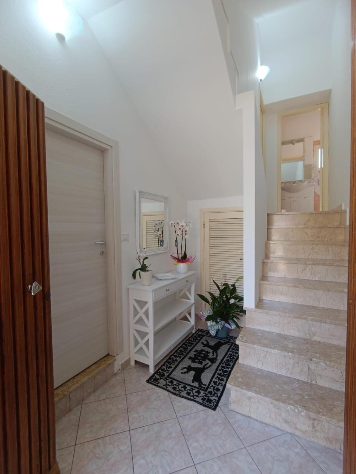 Casa Iole Hotel Dorgali Buitenkant foto